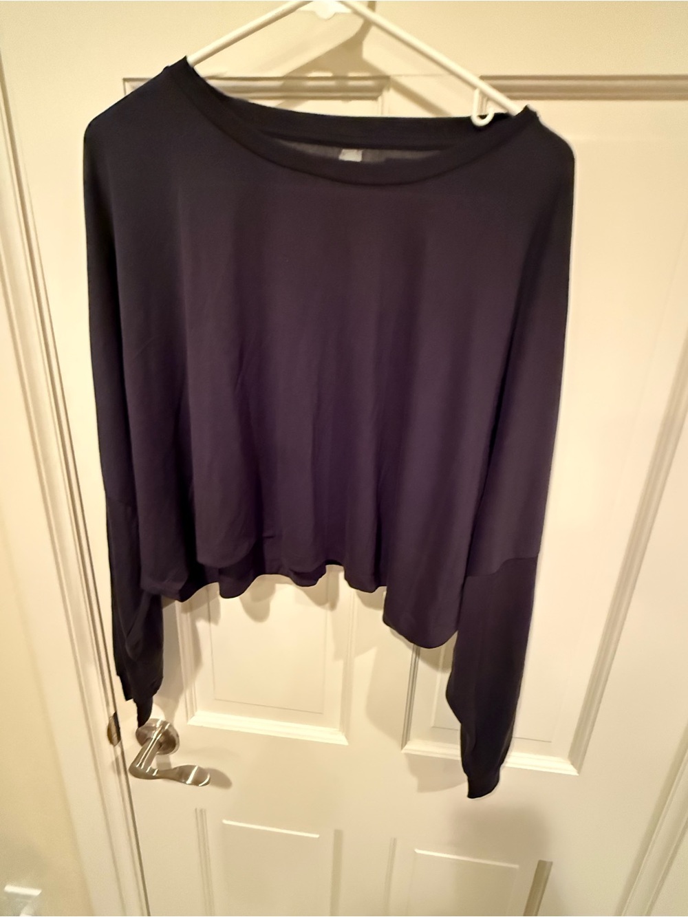NWT Women's Beyond Yoga Studio Luxe Cropped Long Sleeve Tee Black Medium